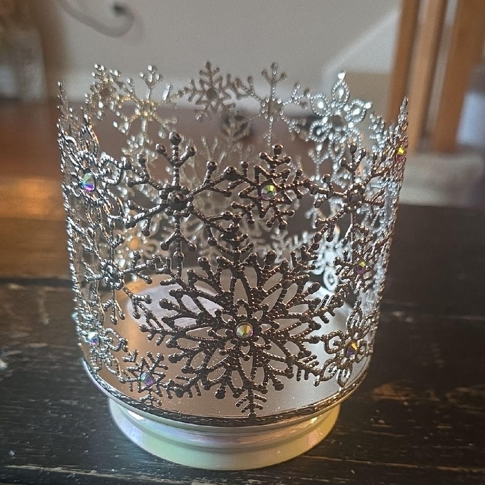Silver Snowflake Candle Holder